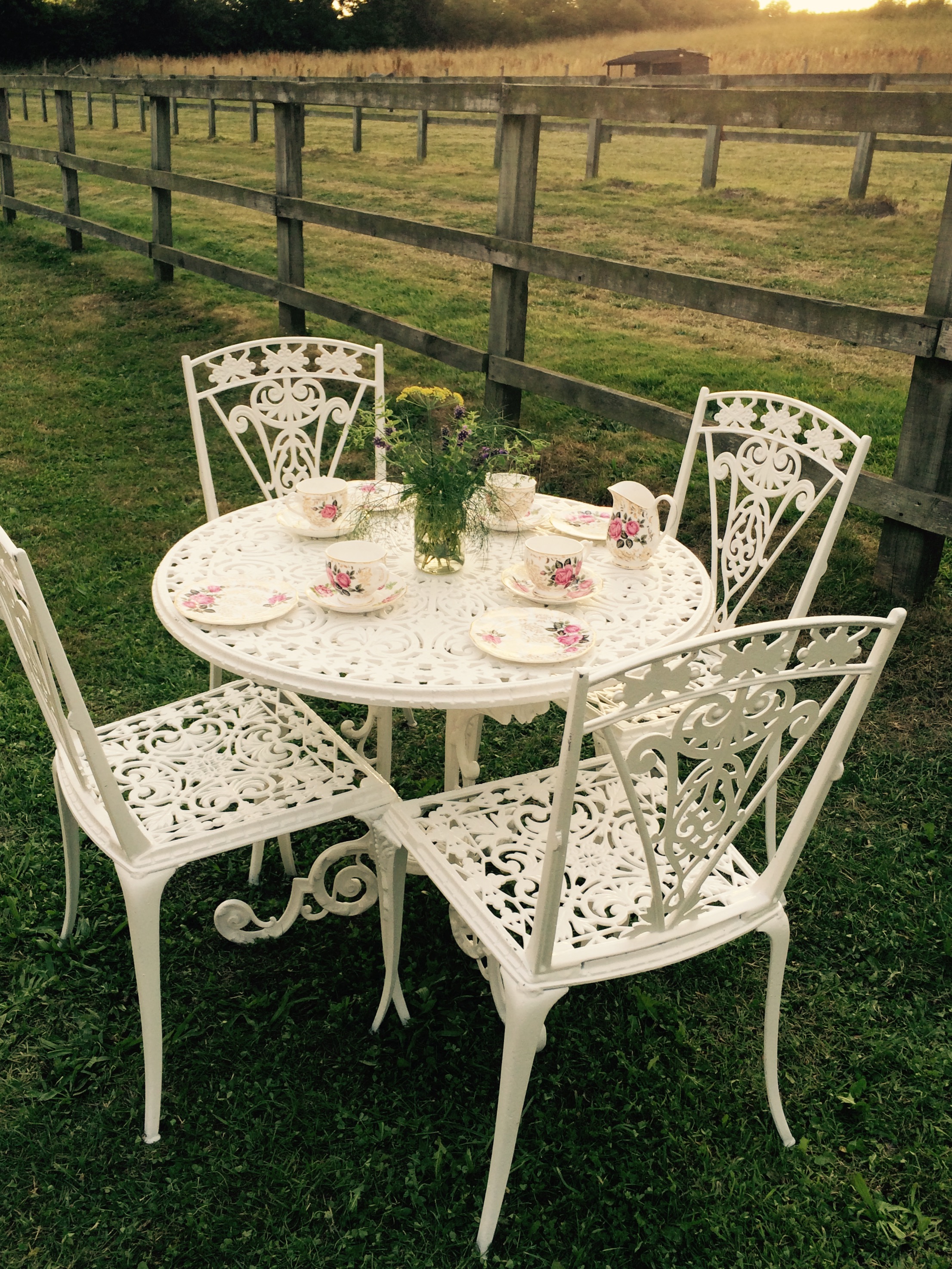 Free call back for furniture hire in yorkshire